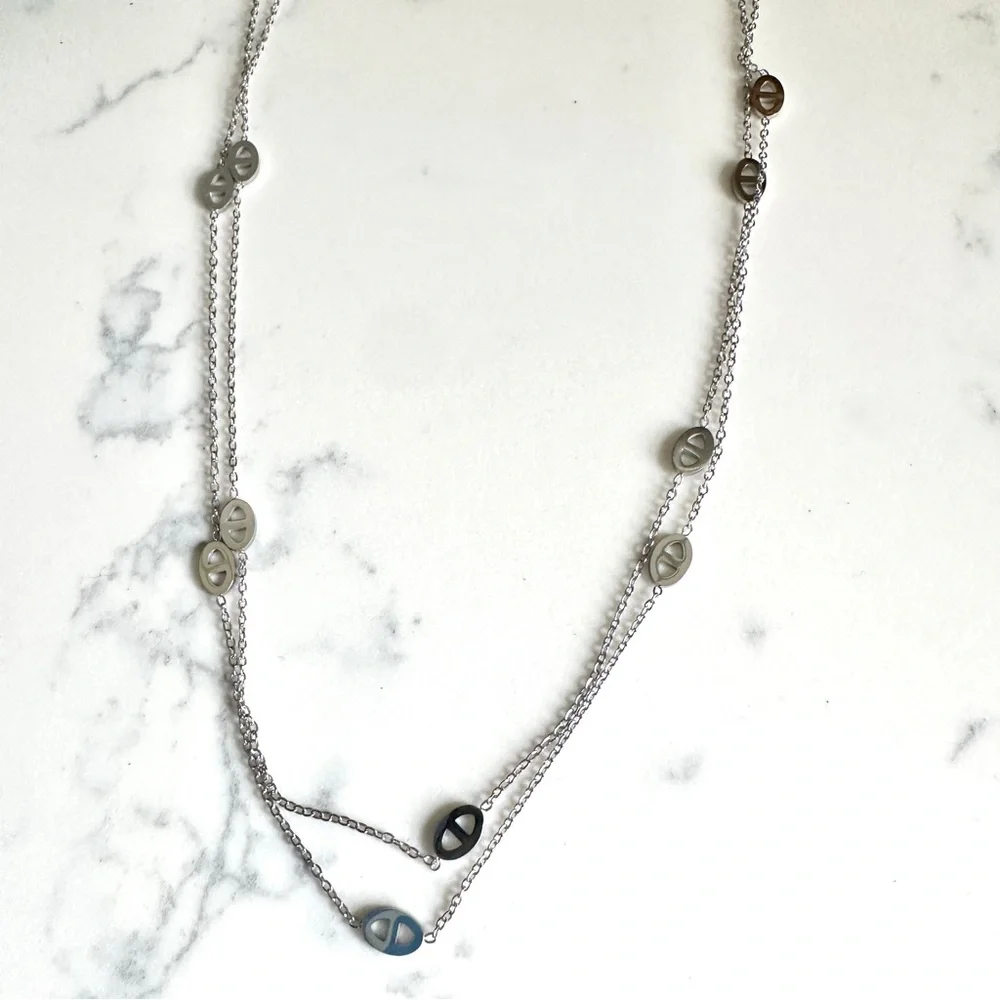 2/$30🌵 Evil Eye Simple Silver Toned Necklace Long Delicate Layer Vtg Style NEW